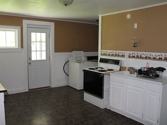 Additional View of Kitchen