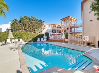 2045 4th St UNIT 105B, Santa Monica, CA 90405