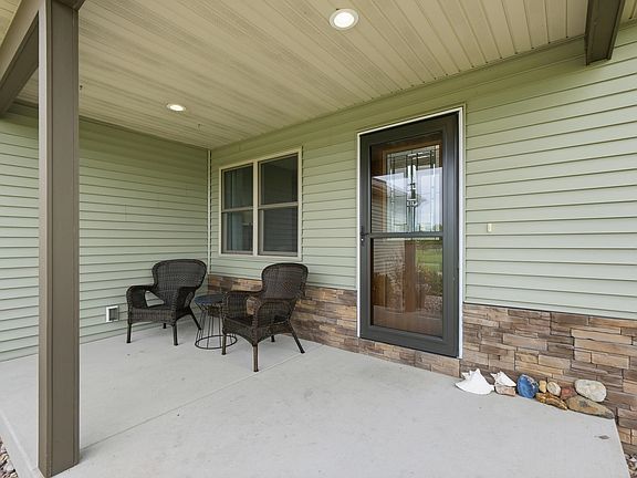 4th image of 7204 Linsley Ln
