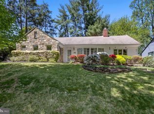 9614 Hillridge Dr, Kensington, MD 20895