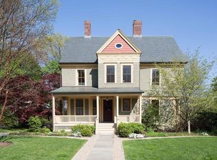 57 Russell Ave, Watertown, MA 02472