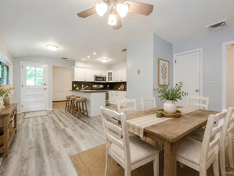 5 Avdon Ln — Photo 5