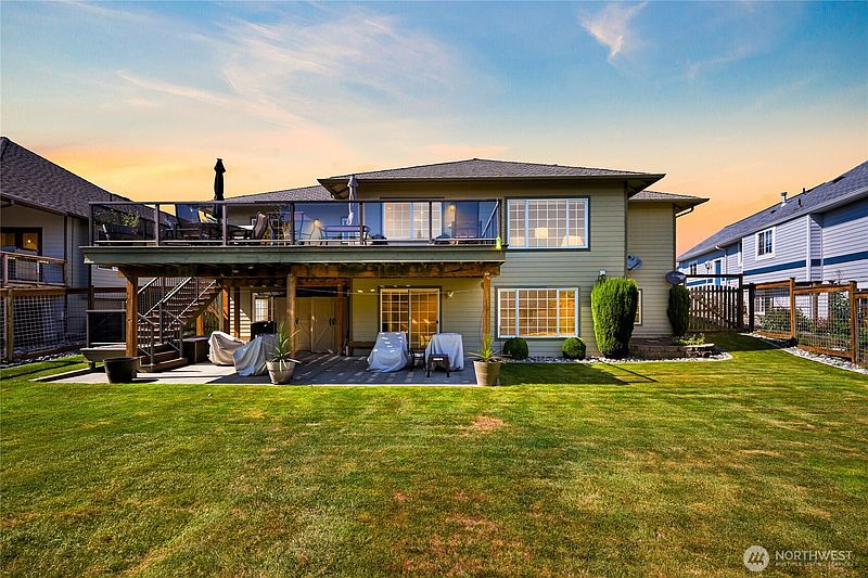 5th image of 2561 Lakeridge Drive