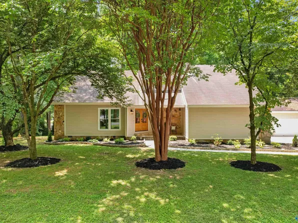 144 Arbery Dr NW, Huntsville, AL 35806
