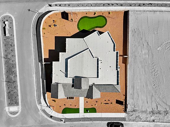 5th image of 312 Blue Valley Dr