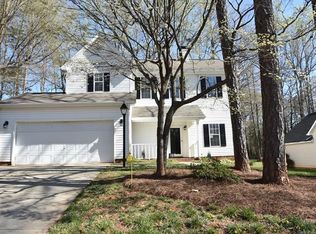 7524 Claymont Dr, Charlotte, NC 28227