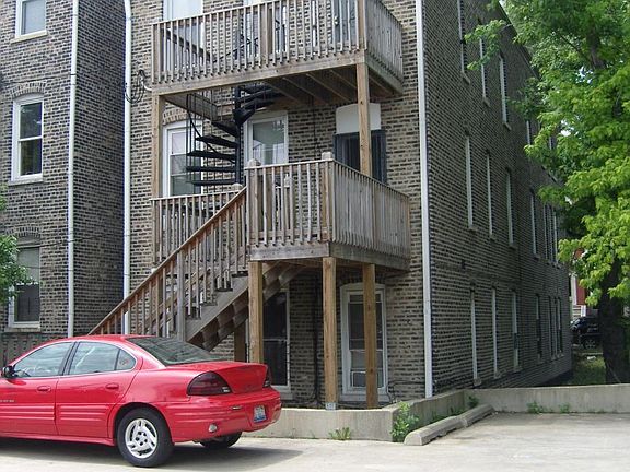 2nd image of 2219 N Seeley Ave APT 1F