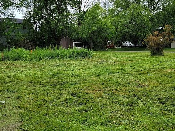 2nd image of 4990 Lee Ave