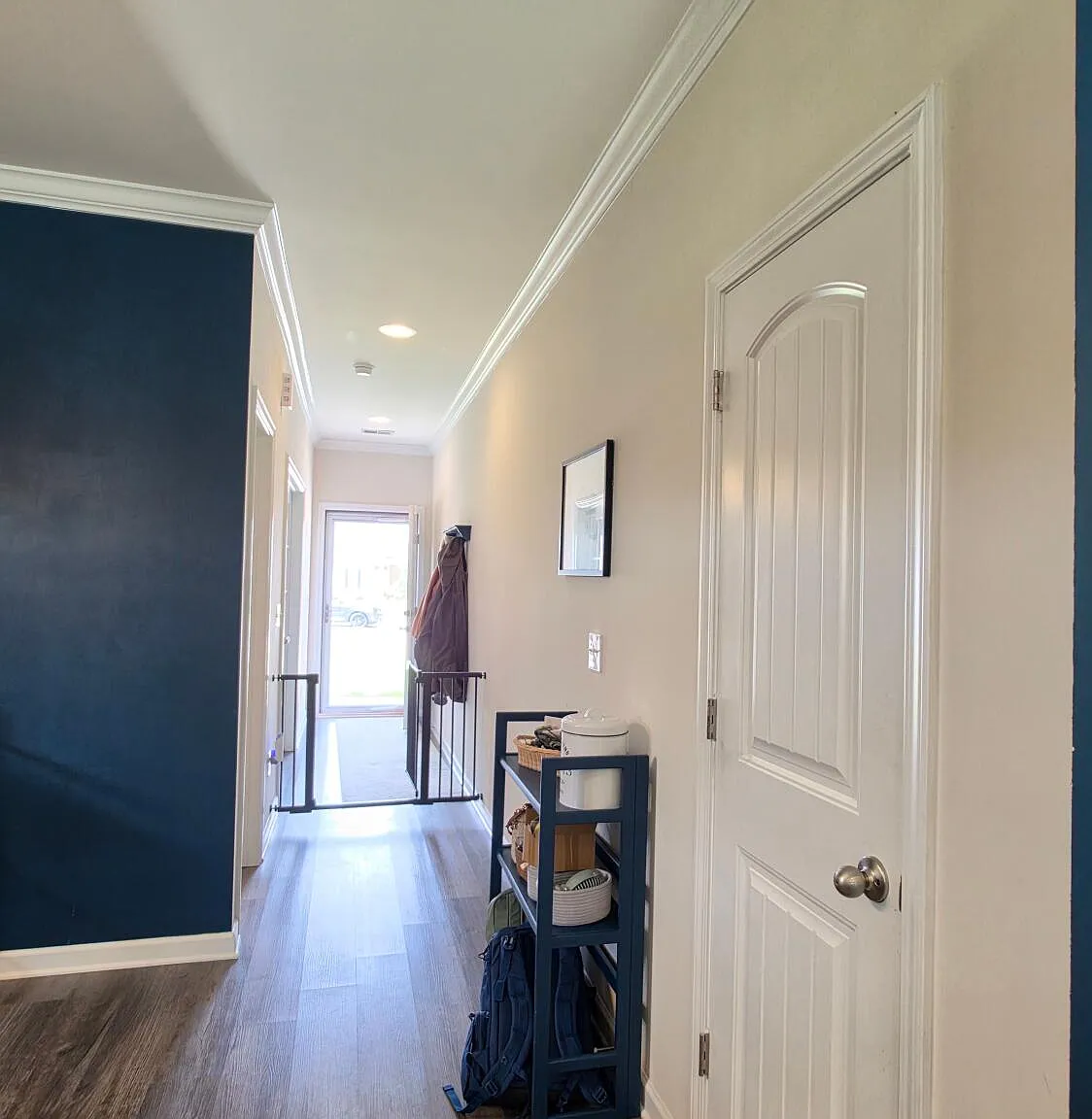 4 bed, 3.0 bath, 2264 sqft, $2,400 — Photo 4