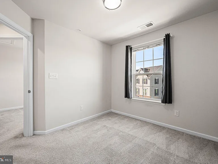 126 Cricket Dr — Photo 22