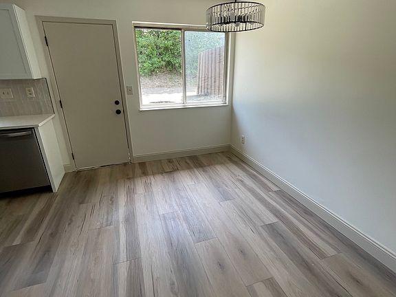 4th image of 5351 Boehm Dr APT A