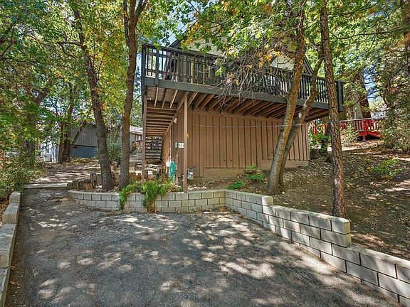 2nd image of 1160 W Alta Vista Ave