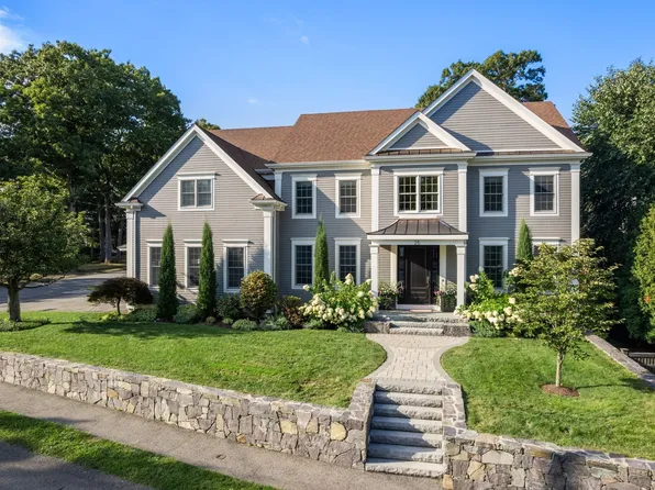 25 Arch St, Needham, MA 02492