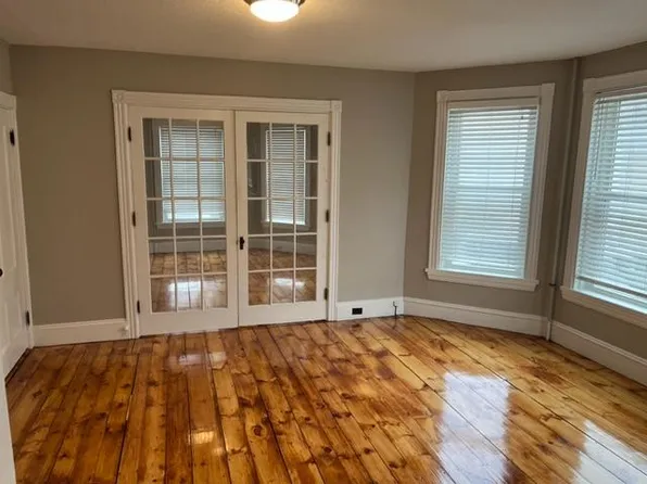 10 Morning St #1, Portland, ME 04101