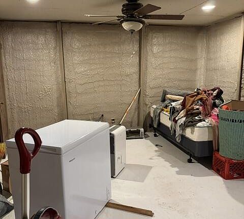 5th image of 126 & 128 Crescent Dr