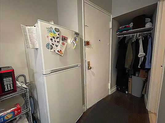 4th image of 1317 1st Ave APT 2D