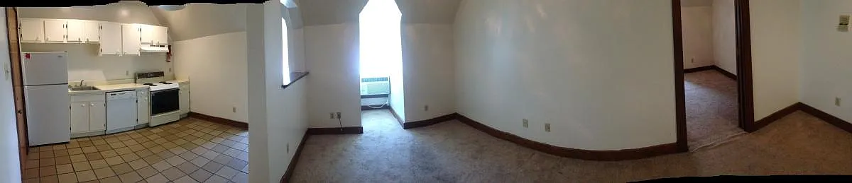 1 bed, 550 sqft, $1,000 — Photo 3