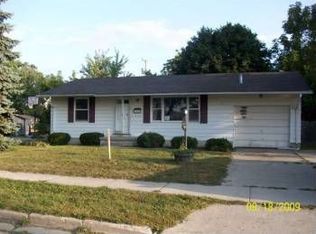 256 S Elm St, Lapeer, MI 48446