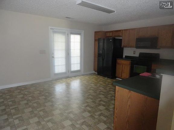 5th image of 198 Ashewood Lake Dr