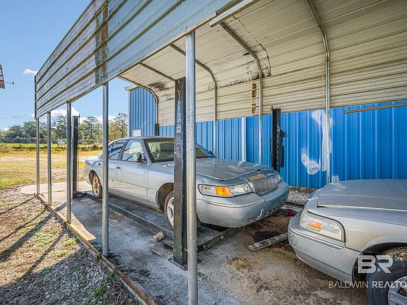5th image of 49313 Rabun Rd
