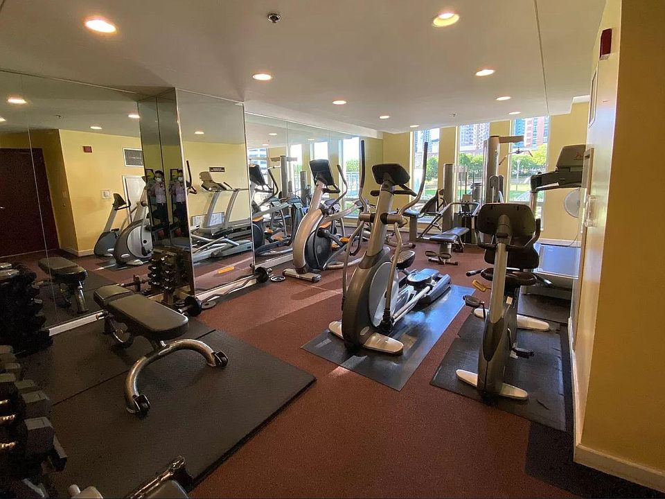 1st image of 1250 S Michigan Ave Unit 506