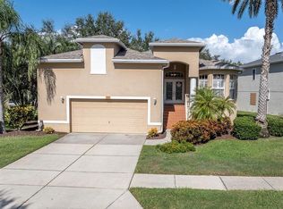 1001 Spoontail Ct, Tarpon Springs, FL 34689