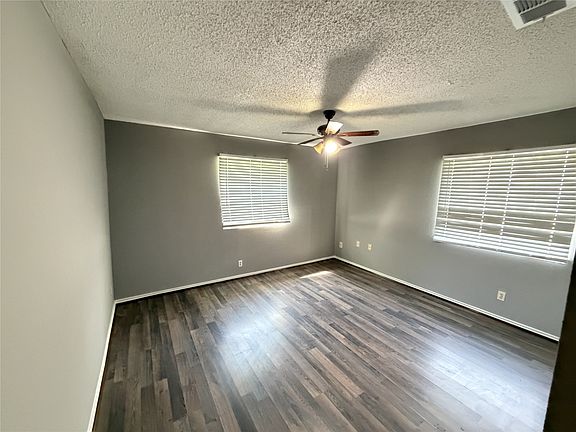 5th image of 10350 Desdemona Dr