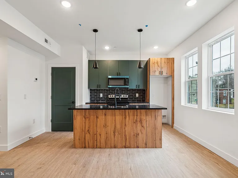 4181 Mantua Ave #2 — Photo 4