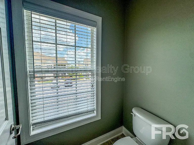 1935 Tara Ct #204 — Photo 15