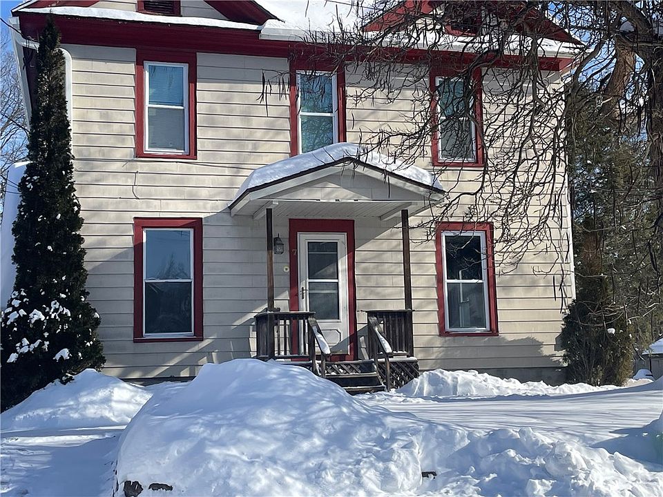 1st image of 7 Wells Ave