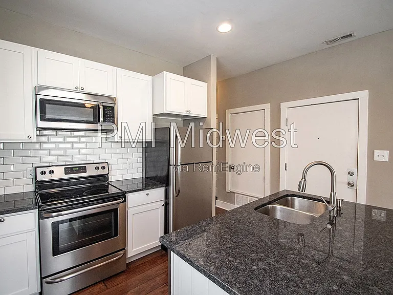 2029 N College Ave #A — Photo 10