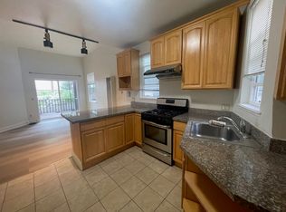 445 Lawton St APT 1, San Francisco, CA 94122