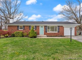 4003 Weber Ln, Floyds Knobs, IN 47119