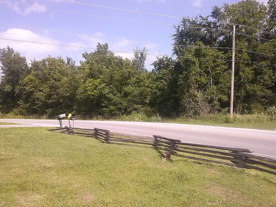 2nd image of 20687 S 4180th Rd