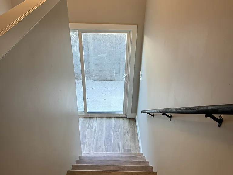 672 Long Path Ct #1 — Photo 11