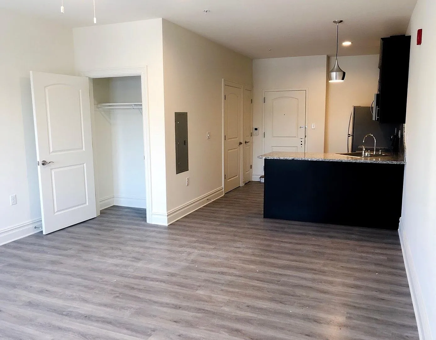 191 Hamilton Street — Photo 3