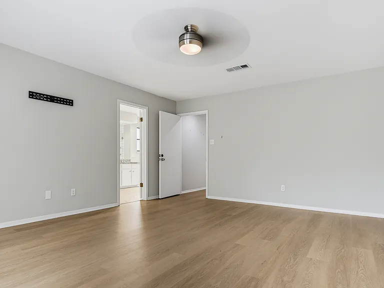 54 Legend Rd — Photo 14