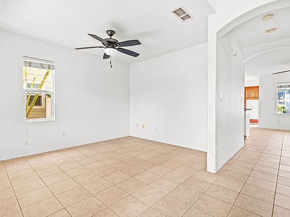 5th image of 91-1130 Kaileolea Dr