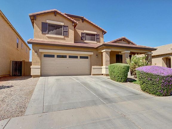 3rd image of 4212 S 104th Ln