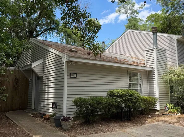 1422 Live Oak Dr, Tallahassee, FL 32301