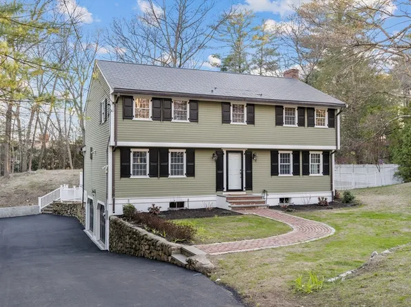 33 Bradyll Rd, Weston, MA 02493