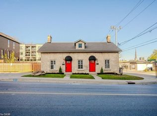 18 Saint Andrews St #16, Cambridge, ON