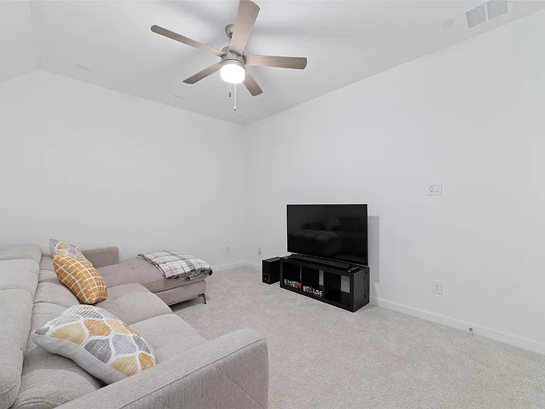 24711 Hibiscus Garden Way — Photo 33