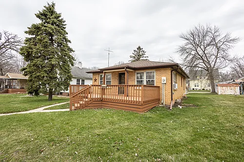 1322 Main Ave Photo 1