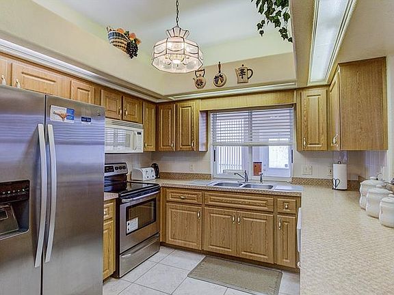 5th image of 7816 Canterbury Cir