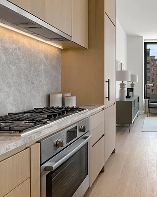 Rented by Avery Hall Investments | media 18