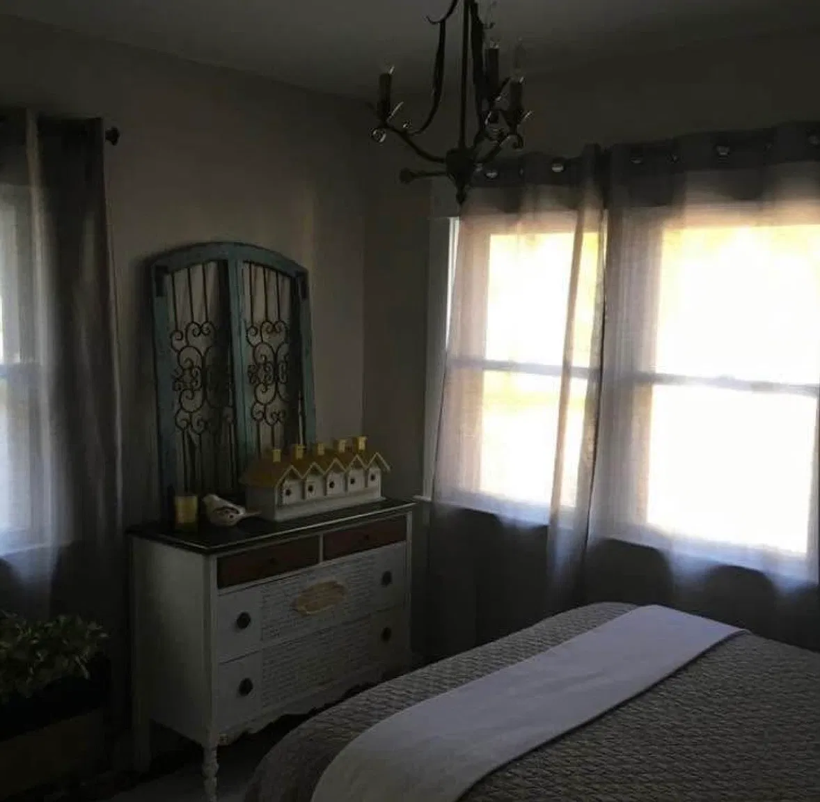 2 bed, 950 sqft, $2,275 — Photo 2