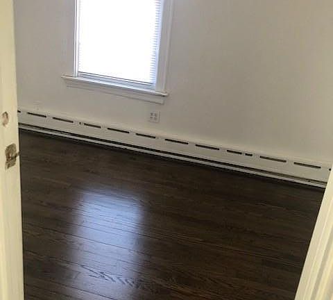 4th image of 5113 N La Crosse Ave #1