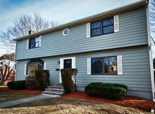 47 Brook Dr, Lynnfield, MA 01940