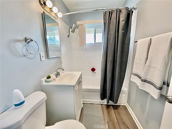5th image of 686 E Cottonwood Rd APT 7